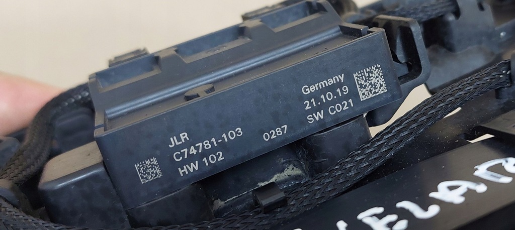 фото №3, Кронштейн модуль крышки задняя левый land range rover velar l560