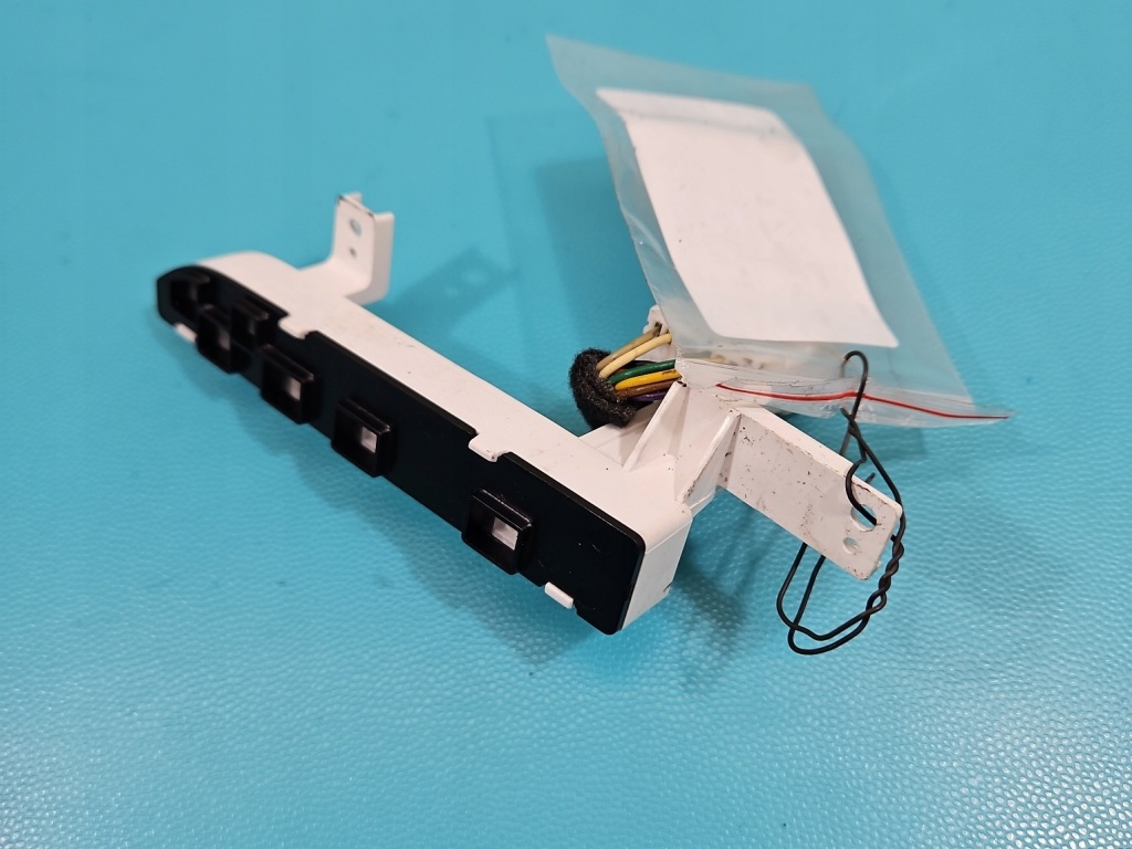 фото №1, Дисплей hyundai tucson iii 15-20 x84654-d7100 монітор