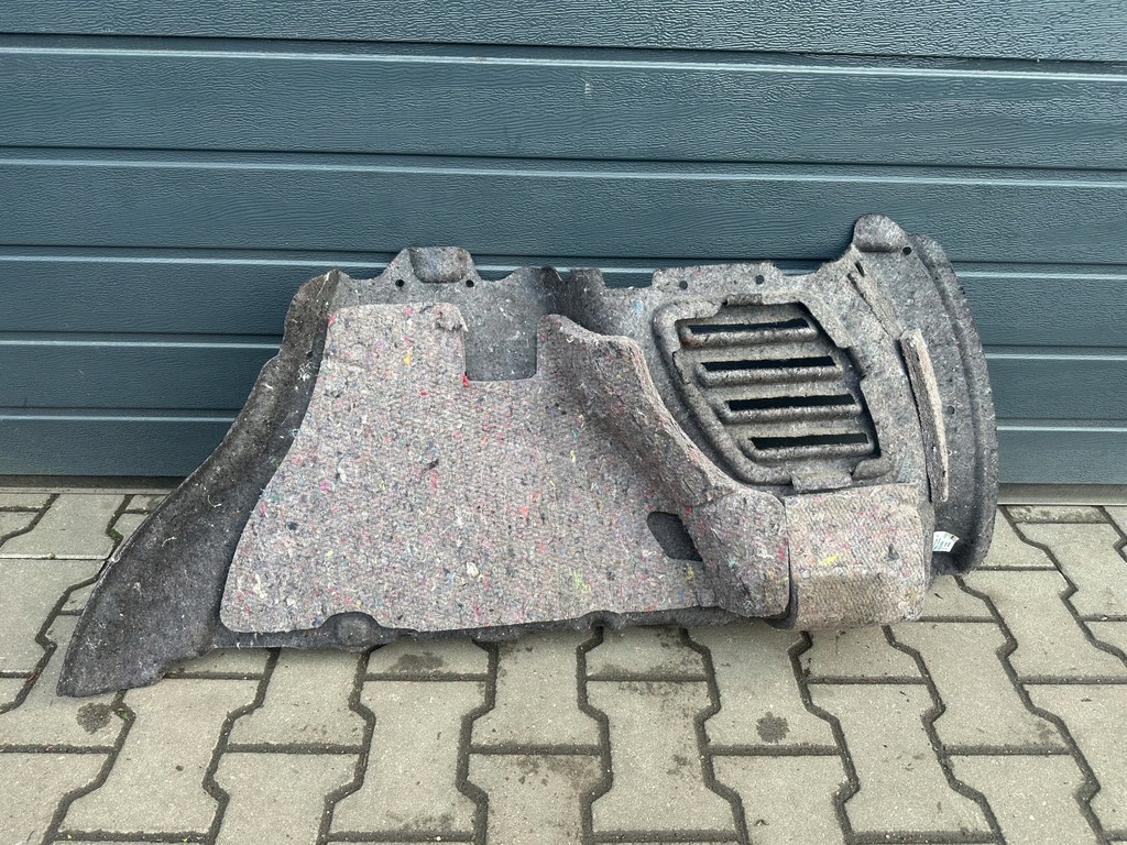 фото №8, Renault megane iii обшивка багажника левый заглушка