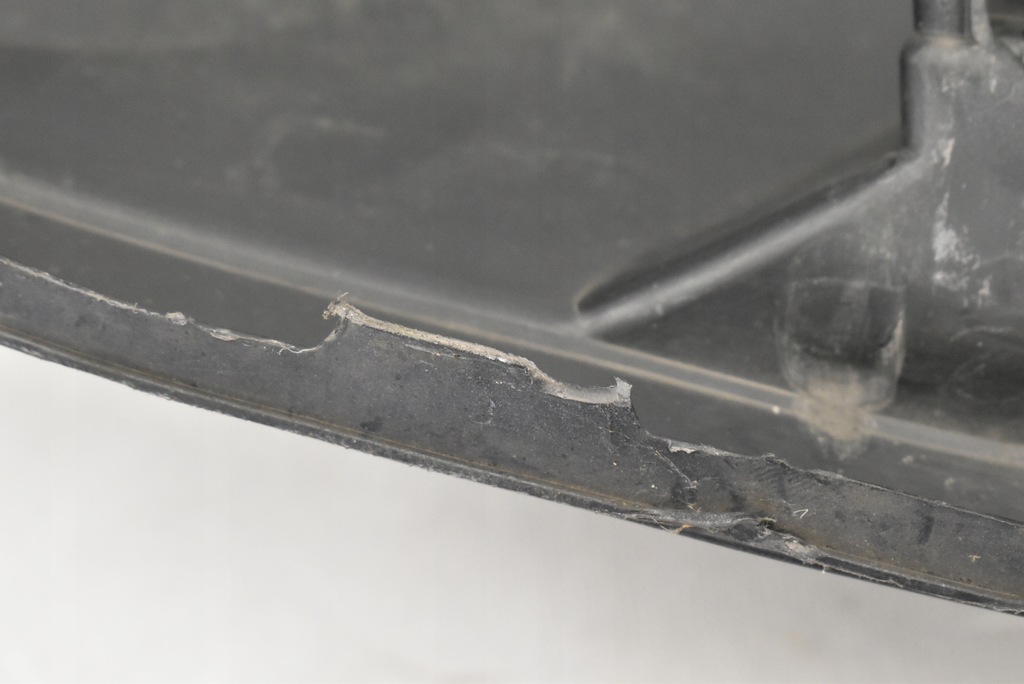 фото №10, Audi a5 8t спойлер диффузор бампера задняя 8t0807521d