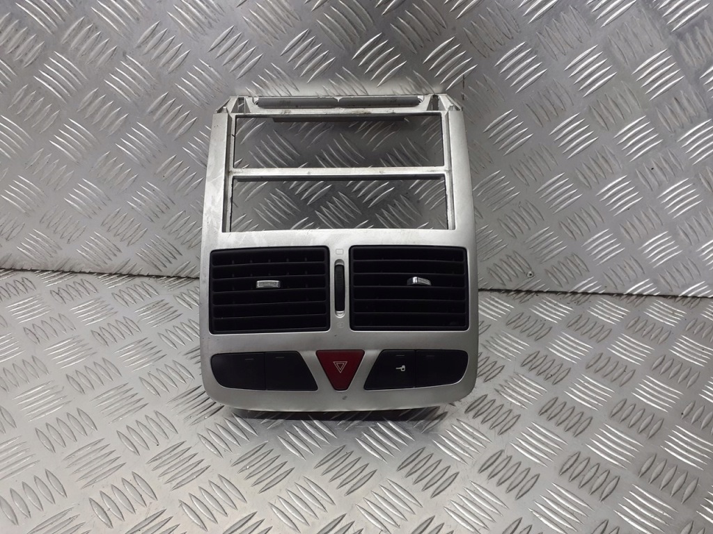 фото №1, Консоль середня peugeot 307 sw 1.6 hdi 9634505077