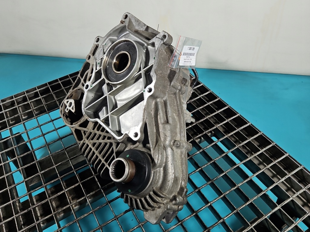 фото №1, Редуктор коробки bmw x5 f15 3.0 d