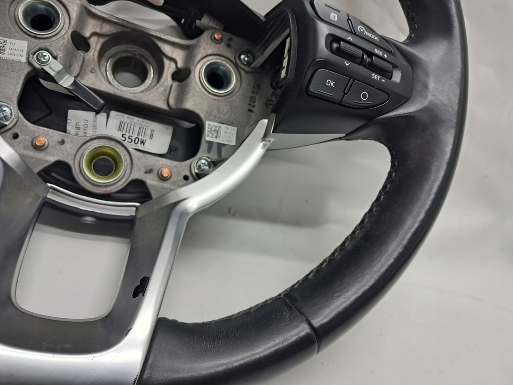 фото №9, Kia stonic повітропровід шкіряний шкіра мультифункція 56120-h8000