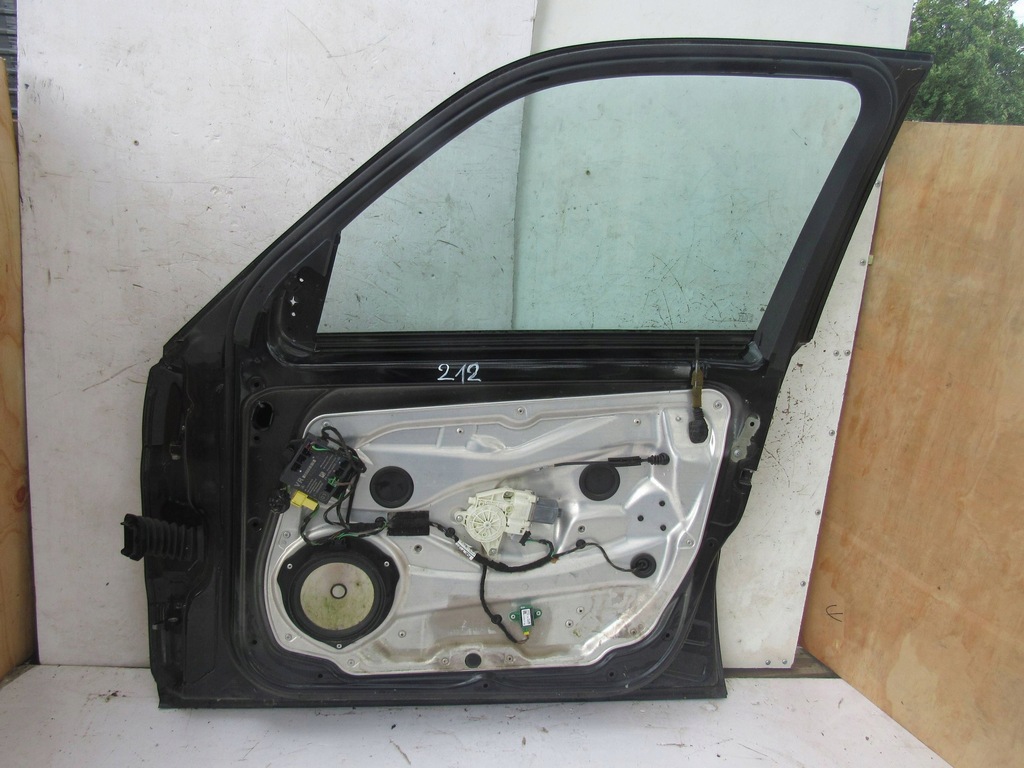 фото №12, Mercedes glk x204 w204 204 дверь правый перед правое передние 2047205400