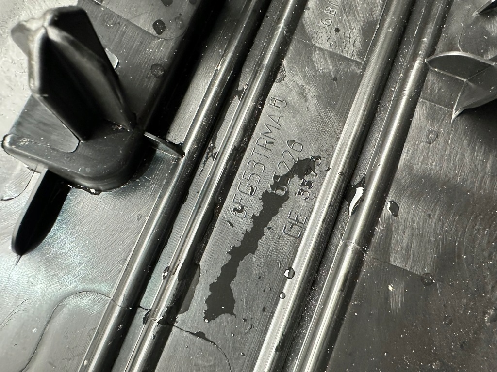 фото №9, Обивка обшивка багажника левый jeep wrangler jl 6fg53trmah