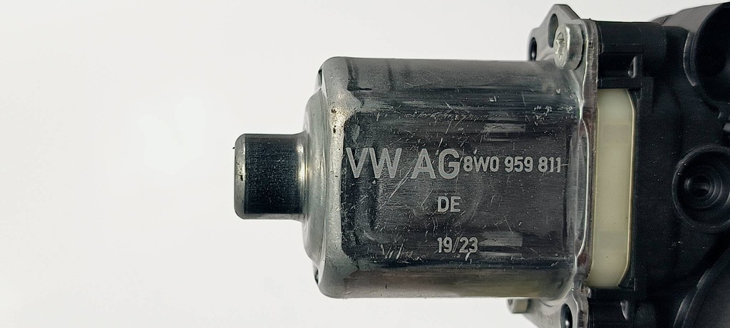 фото №6, Моторчик скло lt 8w0839461a audi a4 b9 quattro