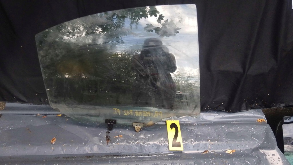 фото №2, Nissan primera p12 стекло боковая задняя задняя правая