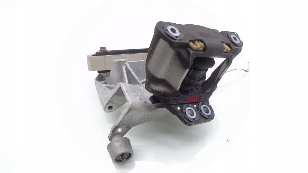 фото №7, Volvo s60 iii v60 ii 2.0 t5 подушка кронштейн двигуна 31430470 31330590