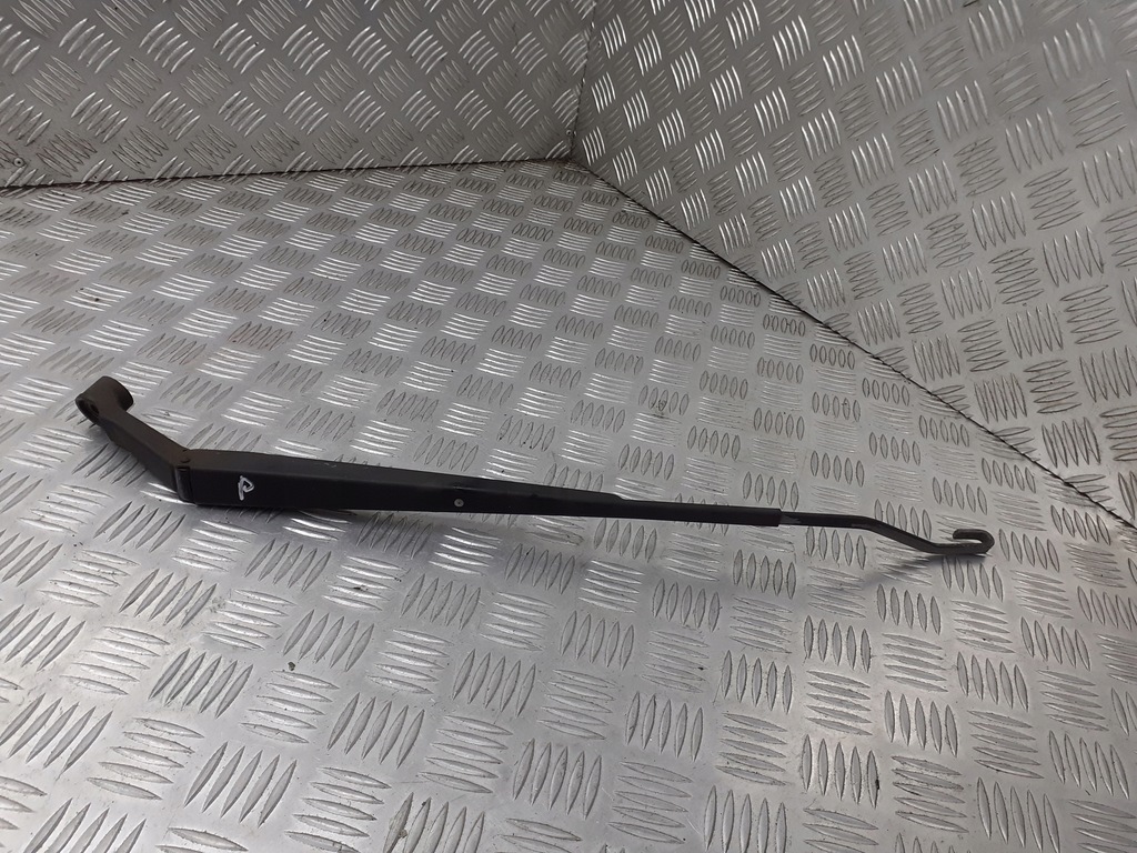 фото №1, Рычаг дворники правое toyota yaris verso