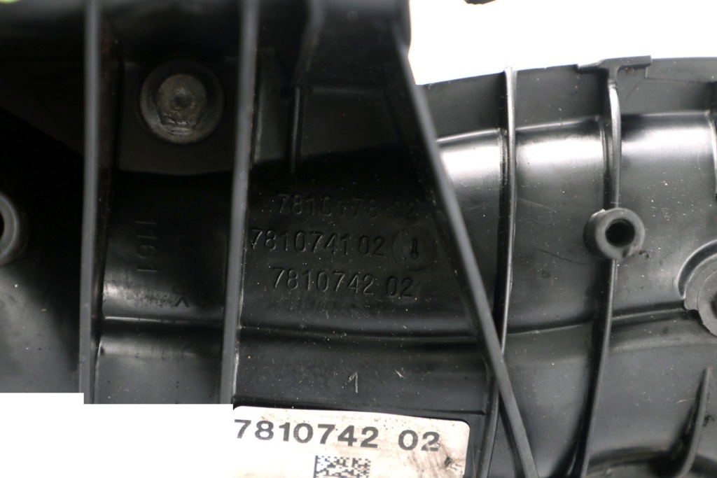 Bmw e81 e87 e90 e91 lci n47 318d колектор впускний  впускний 7798885 Ціна