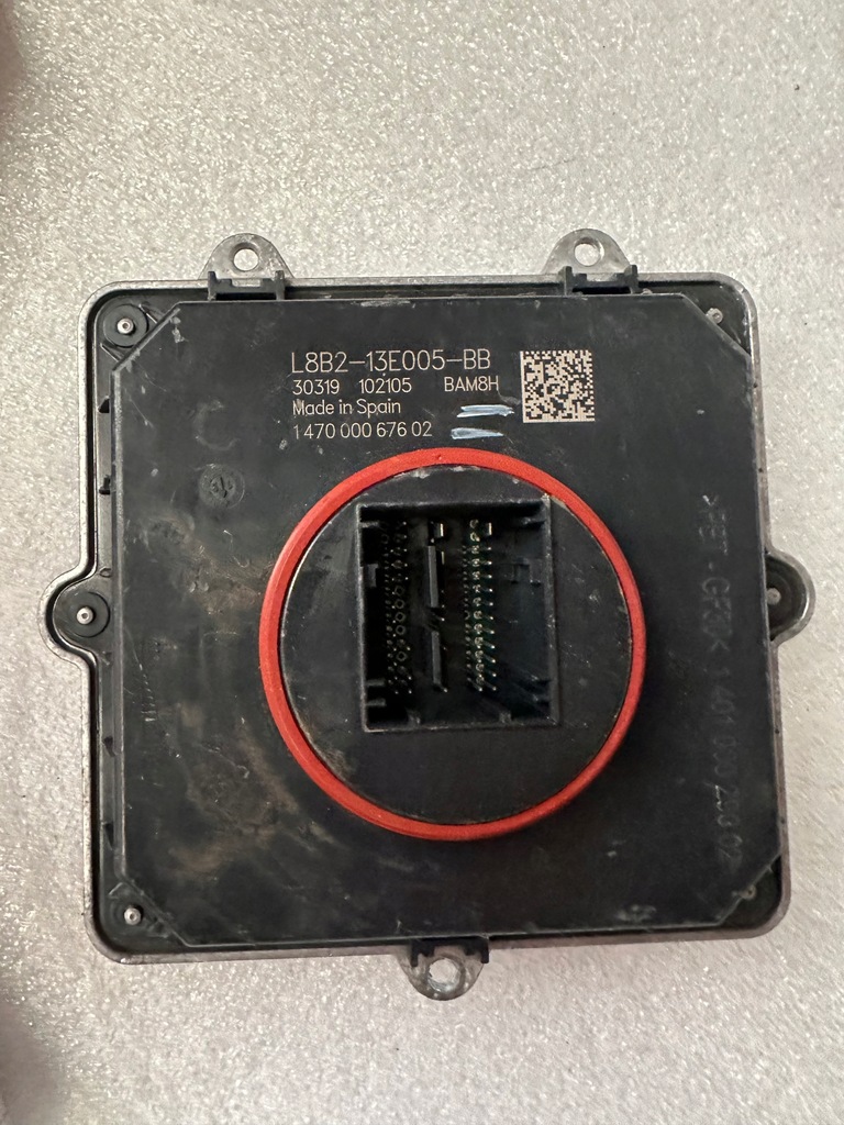 фото №1, Land rover jaguar преобразователь модуль led l8b213e005bb 147000067602....