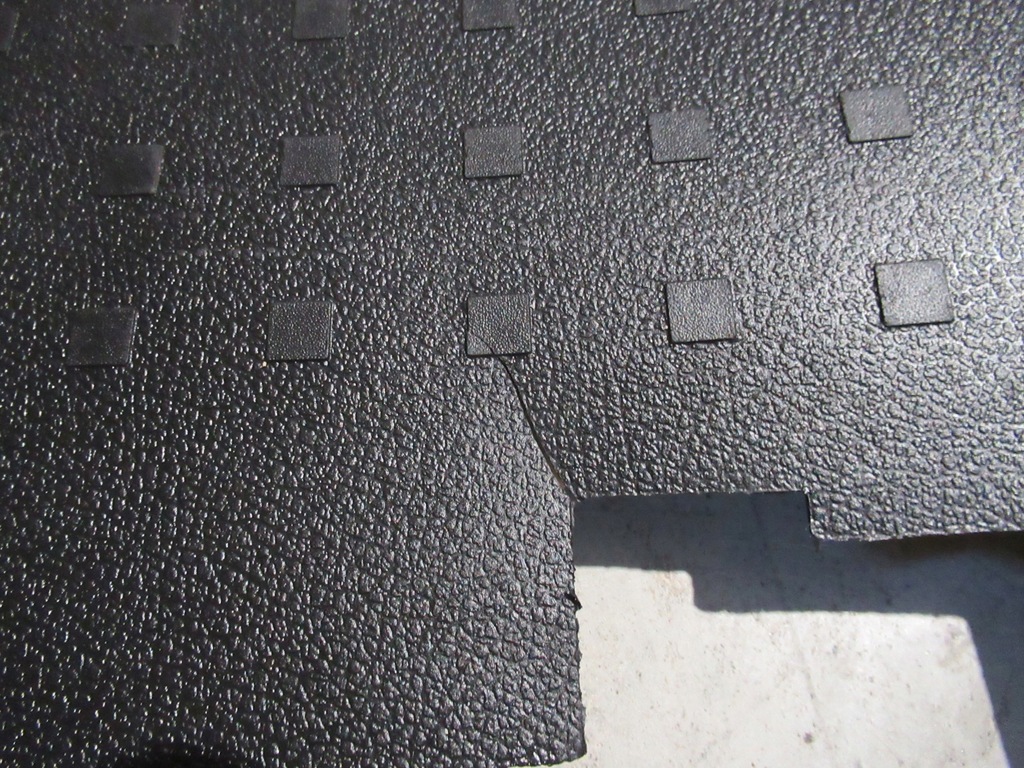 фото №7, Vw caddy iv 4 2k короткий задняя резиновый обшивка 2k0863731bq