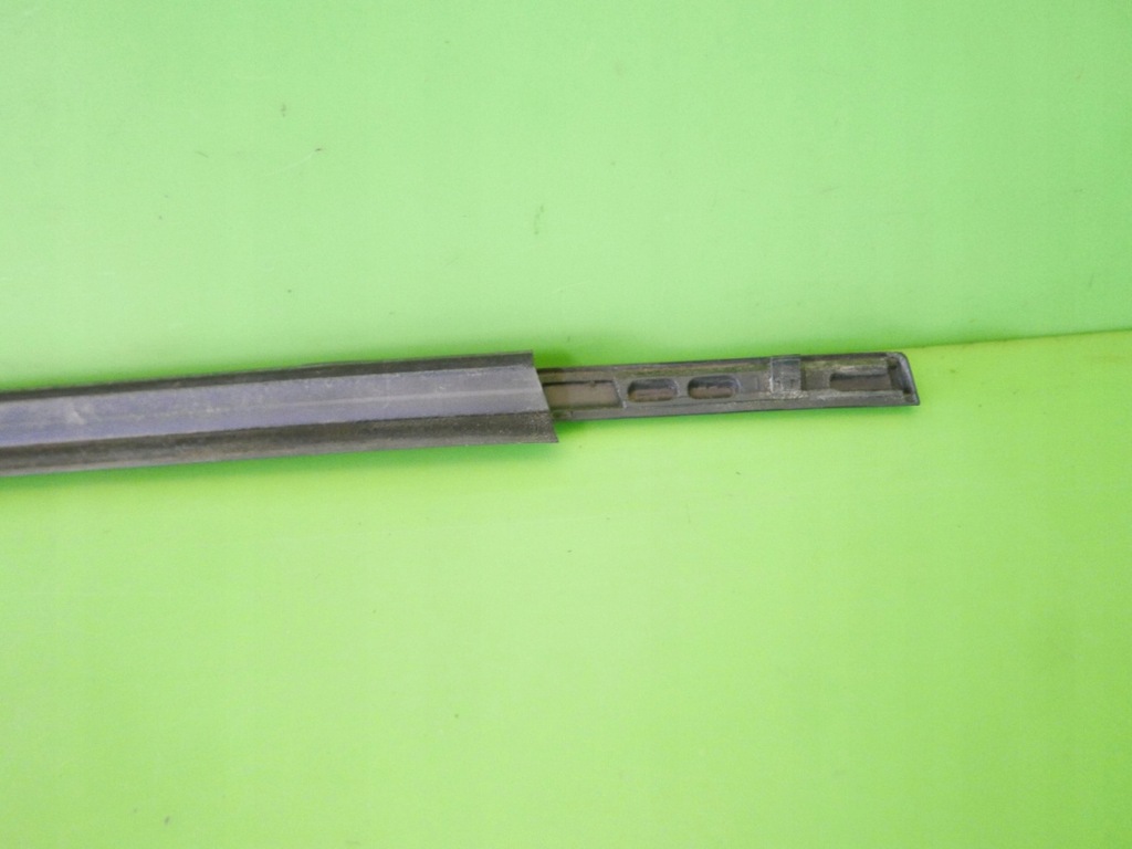 фото №6, Молдинг ущільнювач ліва перед opel agila b ii 07-14