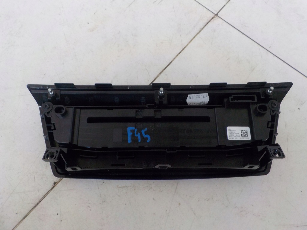 фото №4, Bmw 2 f45 панель радио 9357781