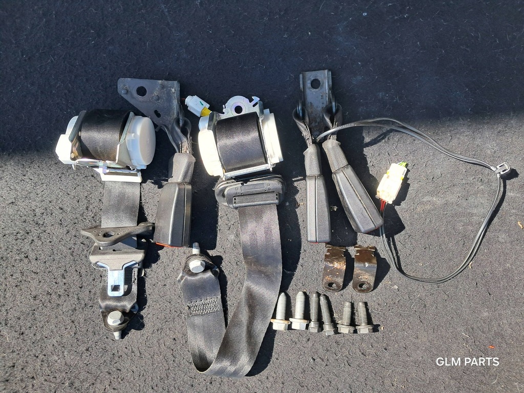 фото №7, Citroen c4 cactus заднее сиденье задняя ремни защёлки болты пол багажника