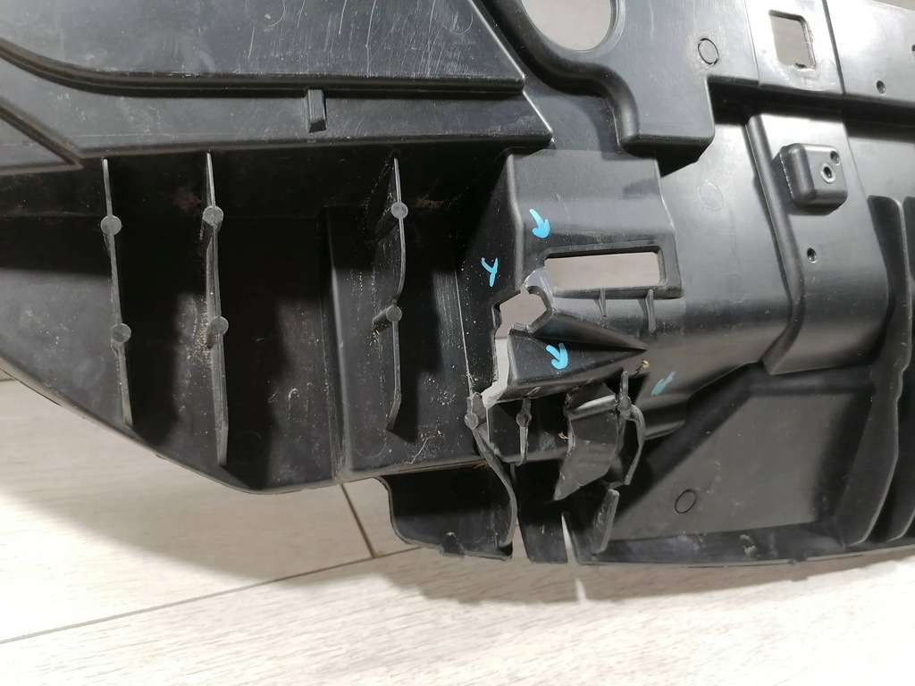 фото №13, Volvo xc40 ii плита захист бампер перед 32136051