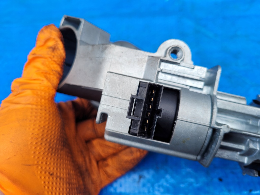 фото №7, Opel-części | corsa d замок запалювання ключ корпус europa 56155