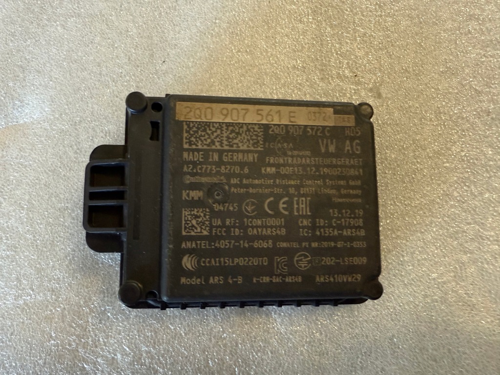 фото №1, Vw id.3 id.4 радар distronic acc 2q0907561e.....