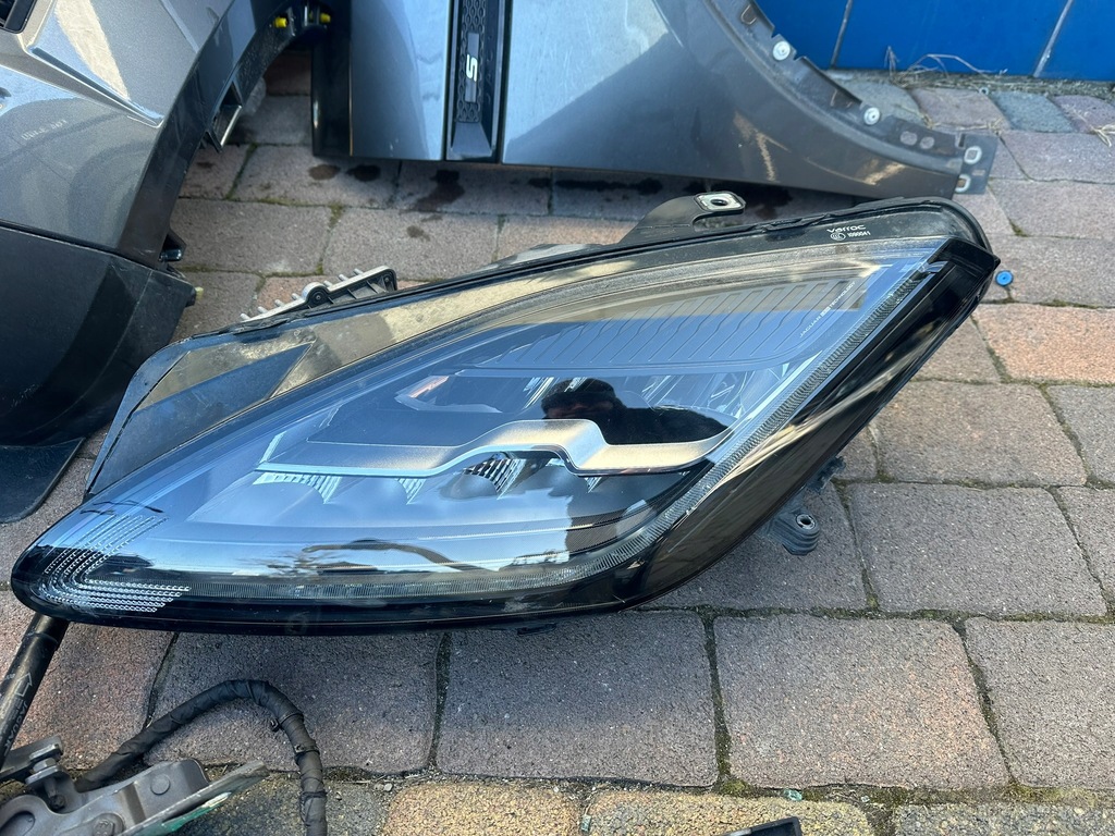 фото №1, Jaguar e-pace лампи передній led ліва права led