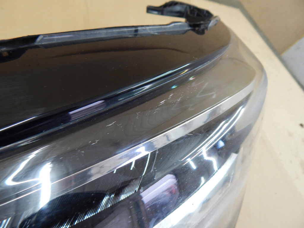 Opel corsa f full led фара левый  перед левая передняя 39162653 хорошее состояние оригинал . Киев