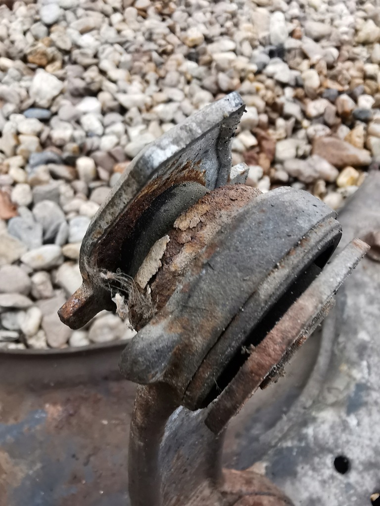 фото №7, Vel satis 2.0b подрамник подрамник подрамник