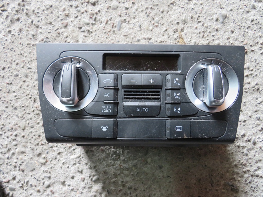 фото №1, Панель обдув audi a3 8p0820043bg