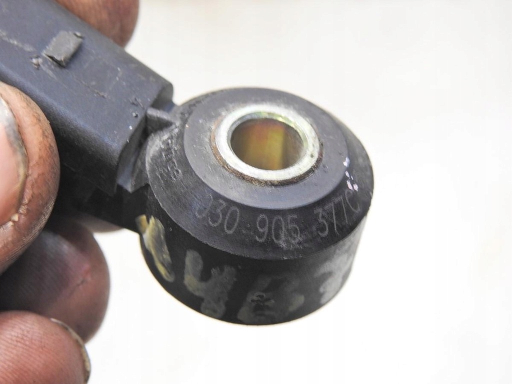 фото №8, Датчик детонаційний audi a4 b7 2.0 tfsi 030905377c