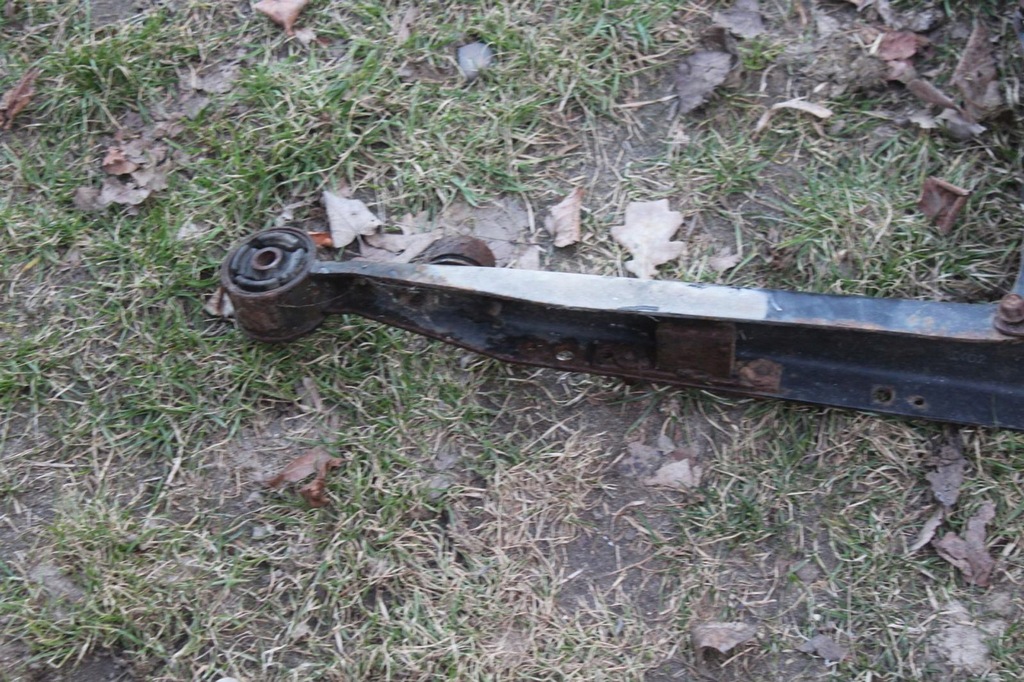 фото №7, Балка кронштейн дифференциал samolot subaru forester ii sg