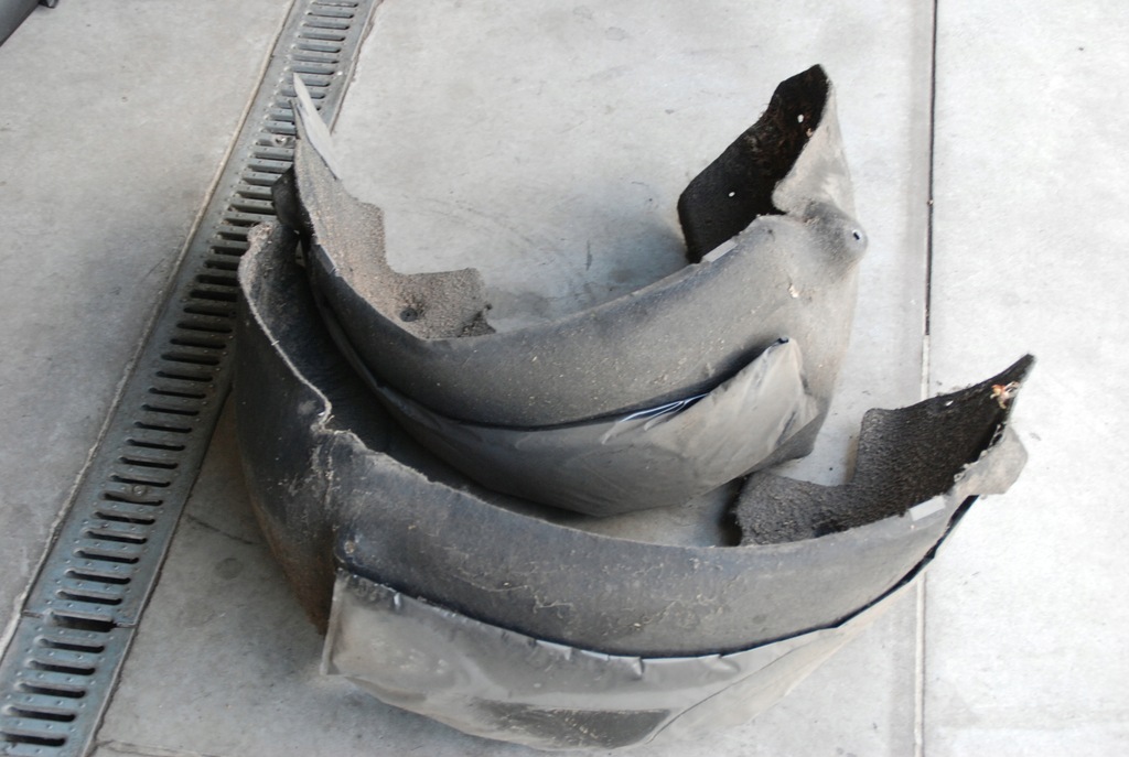 фото №1, Mercedes w204 coupe підкрилок l / p задня