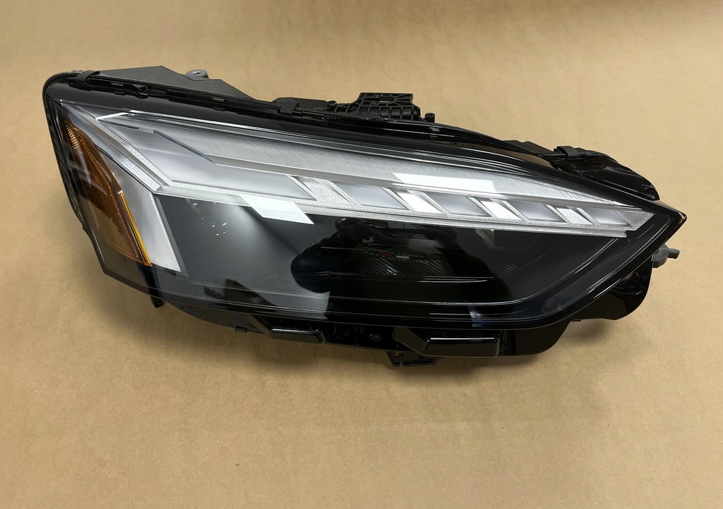 фото №1, Audi a5 8w лампа диодная matrix 8w6941040b