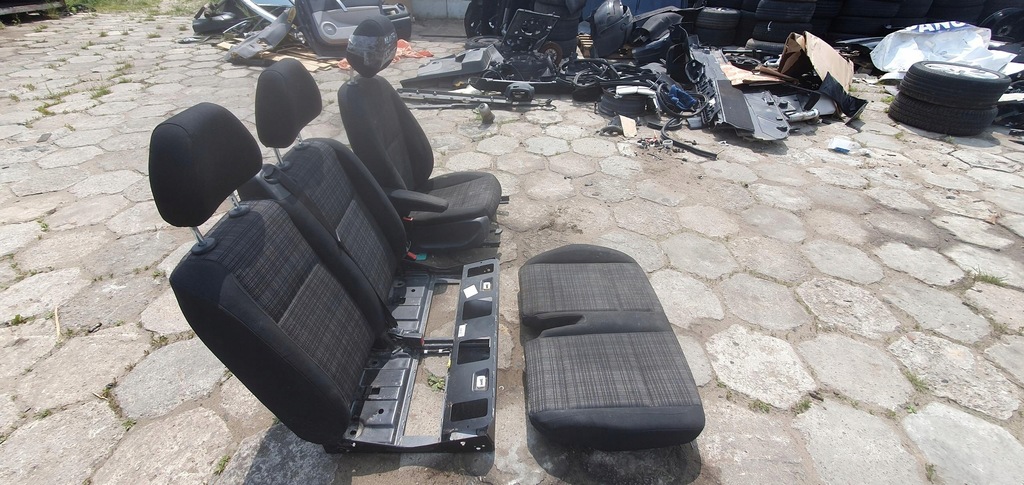 фото №3, Сиденье левый перед лавка i ряд mercedes w447