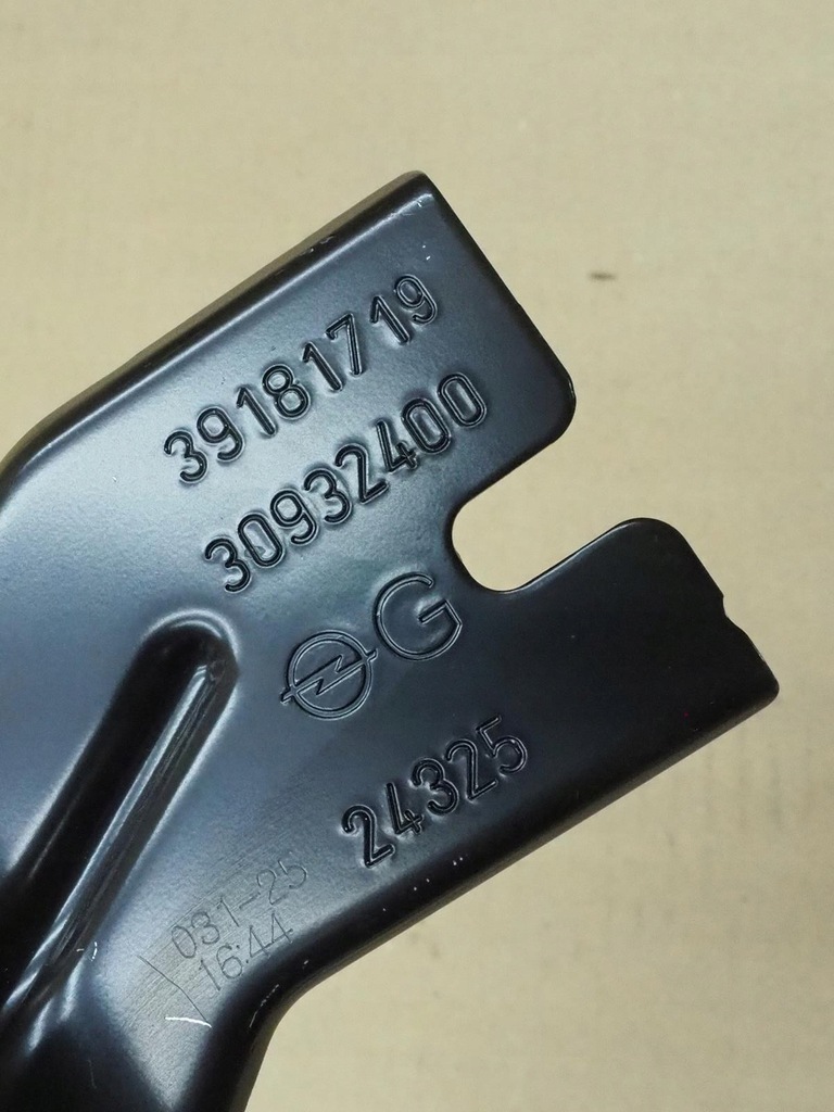 фото №14, Кронштейн кронштейн крыла левый перед opel corsa f 19- 39181719