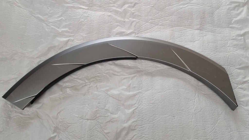 фото №13, Hyundai ioniq 5 v 21r- молдинг крыла правый задняя правая задняя 87742-gi100