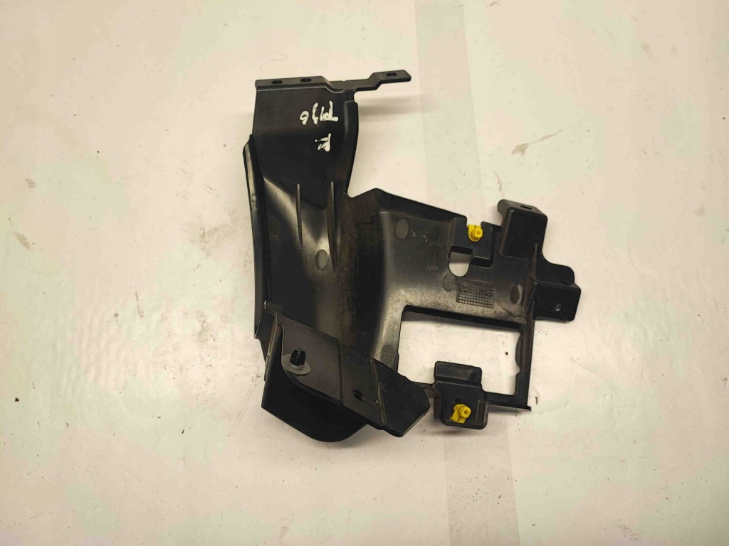 фото №10, Левый направляющая заднего бампера land rover discovery sport l550 jk7217e801a