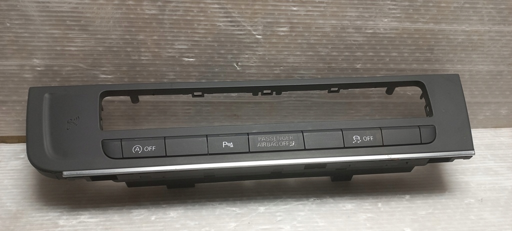 фото №2, Рамка панель радіо pdc esp запуск стоп audi a6 c7