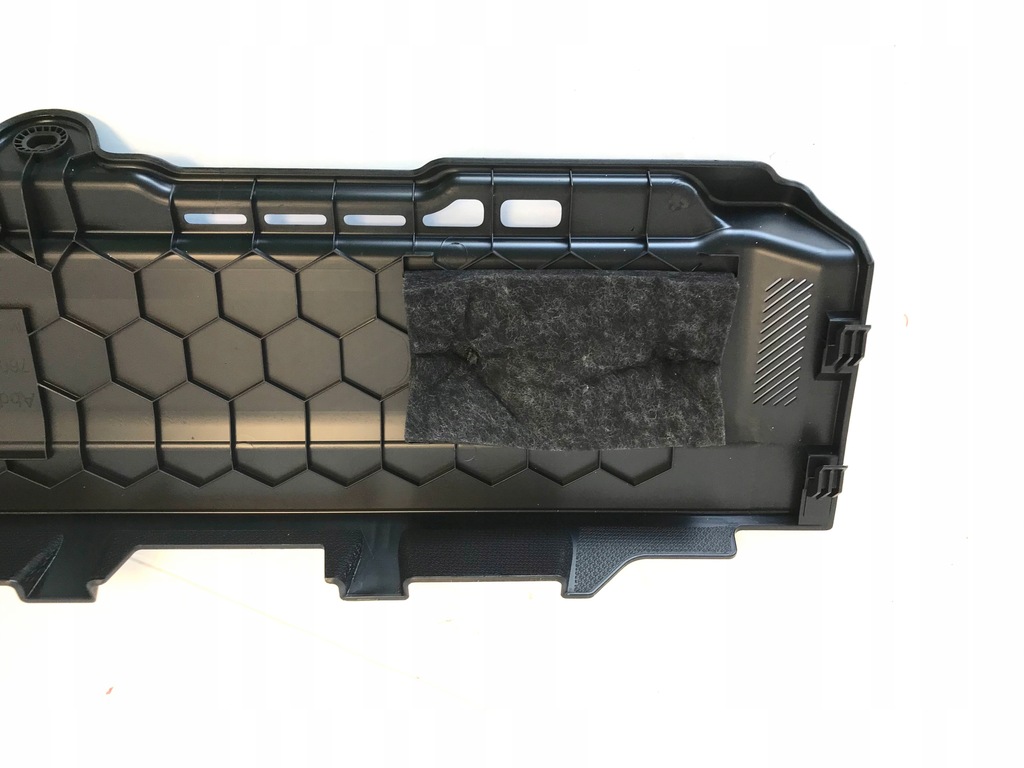 фото №8, Vw touareg iii 760 заглушка багажника 760863211b