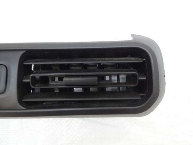 фото №4, Peugeot rifter средняя решётка обдув консоли панели