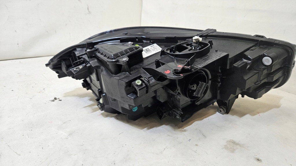 фото №9, Лампа передняя левая bmw 1 f40 shadow line led