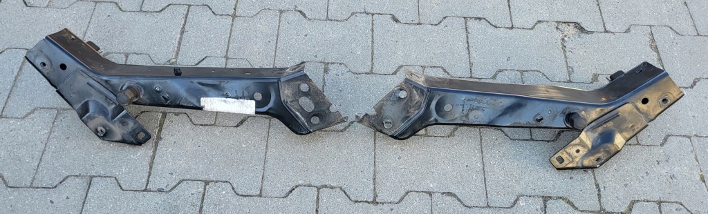 Купити Jeep wk2 13r підсилювач поперечина передній ліва