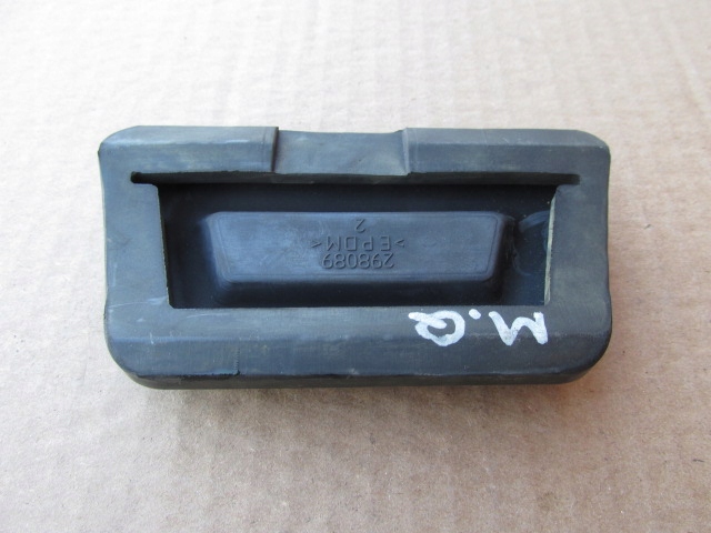 фото №5, Maserati quattroporte vi 2015r. накладка резинка педаль