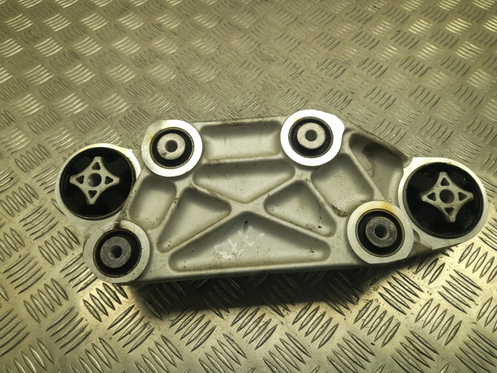 фото №1, Скоба tesla model s 2015 103010600b