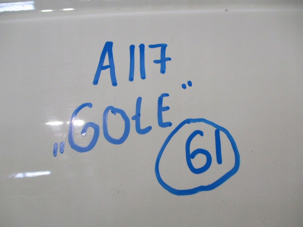 фото №9, Дверь правое задние mercedes 117