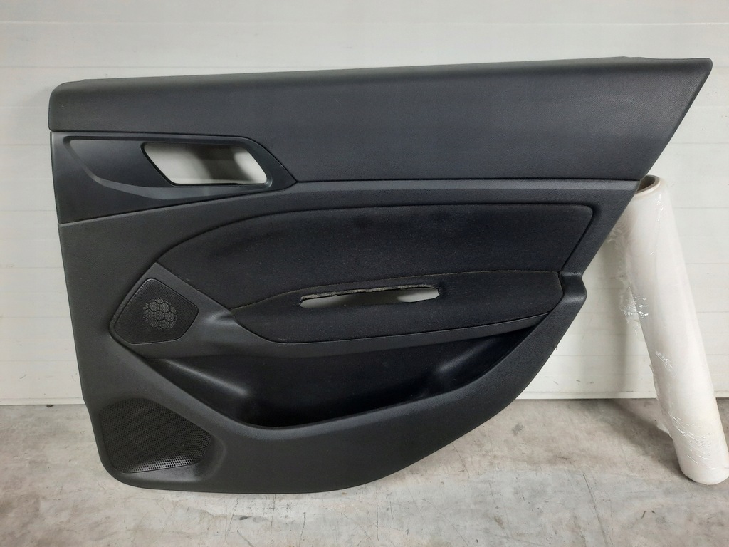 фото №7, Peugeot 308 t9 kombi обивка обшивка правый задняя