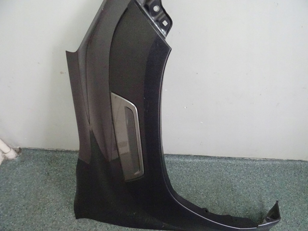 фото №6, Toyota hilux viii 19- крыло передний правый + молдинг