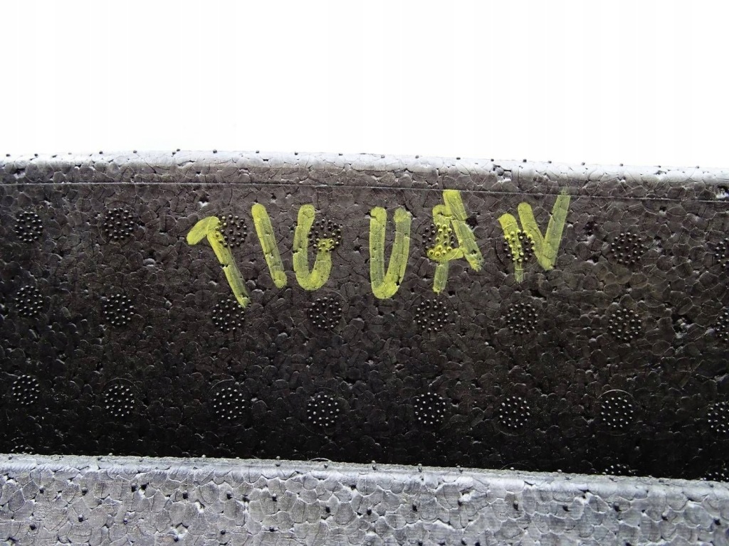 фото №5, Пінополістирол вкладиш багажника колеса запасного vw tiguan 5n 5n0858858