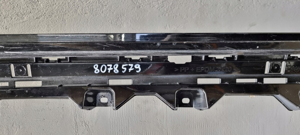 Bmw g26 i4 кронштейн   кронштейн накладки порога порога  ліва лівий 8078579 Київ
