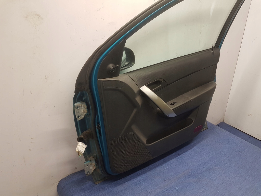 Chevrolet aveo t250 дверь перед правое Цена