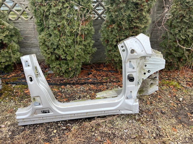 фото №1, Mercedes b-klasa w245 порог блок двигателя praway