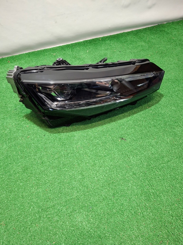 Купить Skoda scala лампа правая 655941016a рестайлинг  full led ogr