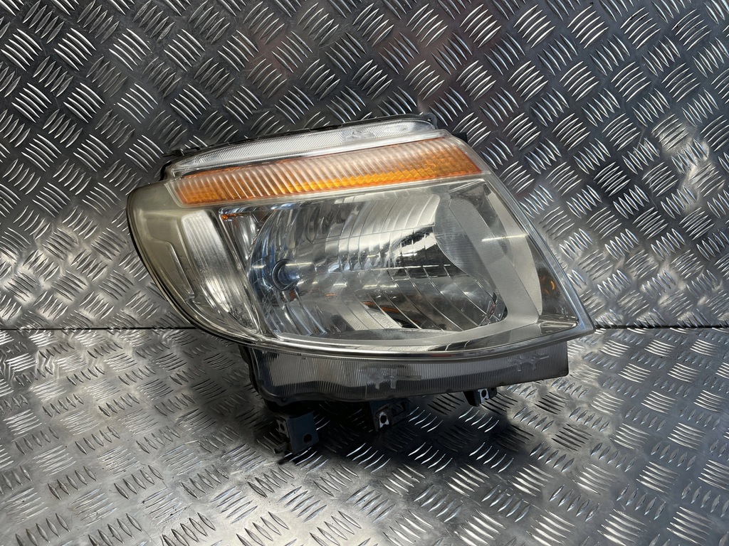 фото №3, Лампа фара правий перед uk ford ranger 11-15